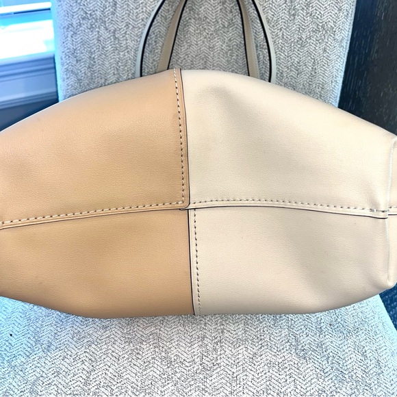 💗 Large Coach Large Tote Bag - Picture 6 of 15